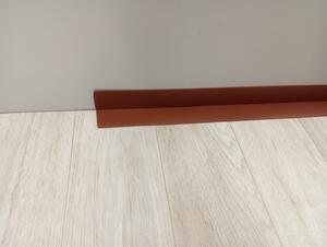 Obvodová podlahová lišta PVC měkčená 565 - hnědá
