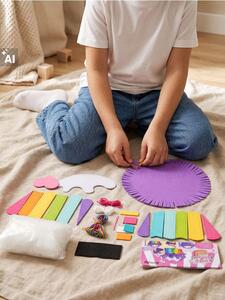 Sinsay - Kreativní sada na výrobu polštáře ve tvaru cupcake - vícebarevná