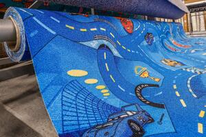 Associated Weavers - Belgie Dětský koberec World of cars 77 - modrý - 4m