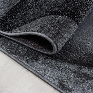 Moderní kusový koberec Lucca 1820 Black | černý Typ: 120x170 cm