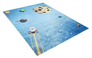 Makro Abra Dětský kusový koberec vhodný k praní BAMBINO 2698 Vesmír Raketa Planety pogumovaný modrý Rozměr: 140x200 cm