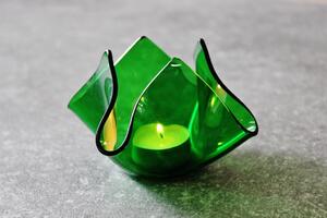 BDK-GLASS Skleněný svícen KVĚT - zelené sklo