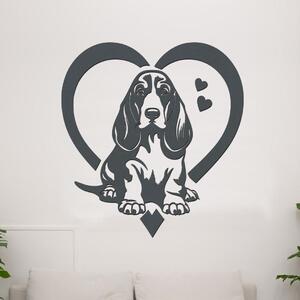 Dřevěná samolepka Basset Hound v srdci | Rozměry (cm): 37x40 | Zvolte barvu dekoru: Antracitová