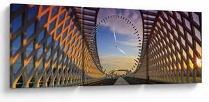 Obraz moderní architektury mostu (s hodinami) (90x30 cm)