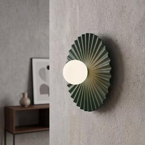 Nástěnné svítidlo UMBRA K1 L – olivově zelené, bílé sklo, 1× G9, šířka 35 cm