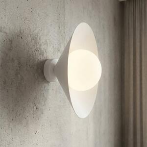 Nástěnné svítidlo MONO K1S – bílé, opálové sklo, 1× E14, šířka 30 cm