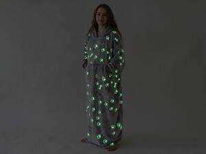 XPOSE® Mikinová deka TLAPIČKY (prodloužená se svítícím efektem) - šedá