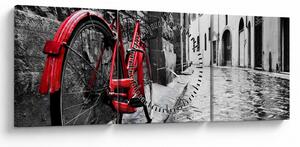 Obraz červeného kola na dlážděné ulici (s hodinami) (90x30 cm)
