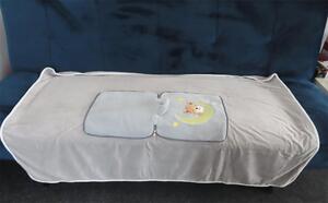Bavlissimo Sametový polštářek a fleecová deka v jednom medvídek šedá 110x160cm
