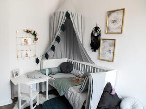 Závěsný bavlněný baldachýn nad postýlku i dětskou postel - Světle šedá