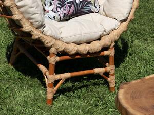 Benlemi Zahradní sada: Dvě přírodní proutěná křesla LAURA a masivní odkládací stolek DAVE Zvolte barvu: Hnědá, Zvolte tvar stolku: Kulatý
