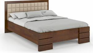 Zvýšená postel z masivu borovice Gotland 180x200, Odstín moření: Ořech, Čalounění: 2303