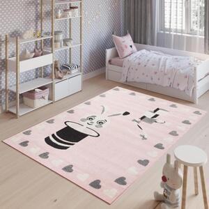 Růžový dětský koberec s obrázkem