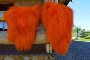 Islandská ovčí kožešina oranžová rozměr: XL 101-120 x61-80 cm