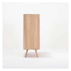 Komoda z dubového dřeva Gazzda Ena One, 90 x 42 x 110 cm