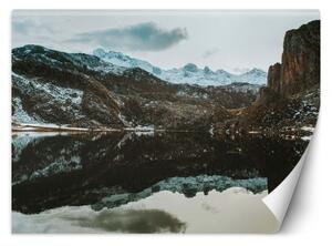 Fototapeta, Jezero v horách - 368x254 cm