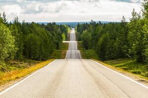 Fotografie Seesaw road in Finland, Marc Espolet Copyright