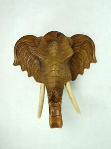Závěsná dekorace Slon hnědá, dřevo Suar, ruční práce (Sloní hlava na zeď)
