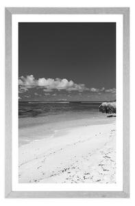 Plakát s paspartou pláž Anse Source v černobílém provedení