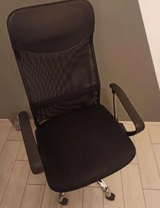 Kancelářská židle Q-025 čierny materiál
