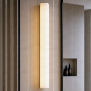 Lucande LED koupelnové světlo nástěnné Victoire, 70 cm, bílá/chrom,, Bílá / opál, Koupelna, Sklo, Moderní
