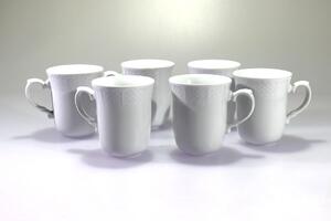 BDK-GLASS Sada 6ks bílých reliéfních porcelánových hrnků II