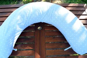 KHC Kojící těhotenský relaxační polštář Miki Obrovský Hvězdičky na modré Pratelný potah O=240cm