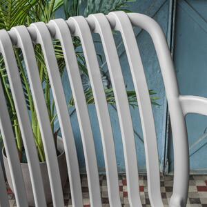 Šedá plastová zahradní židle Kave Home Isabellini