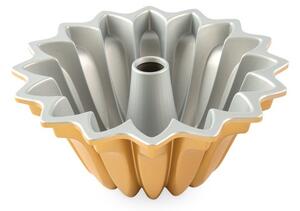 Nordic Ware forma na bábovku Lotus, 5 cup, zlatá