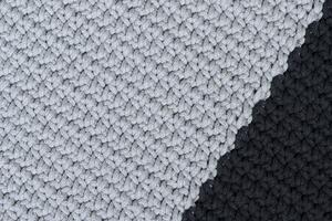 Justin Design Háčkovaný koberec šedý s tmavým okrajem 80x120 cm