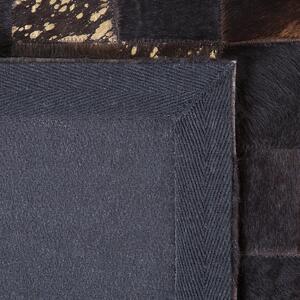 Hnědozlatý patchwork kožený koberec 140x200 cm BANDIRMA