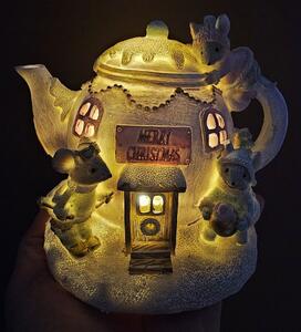 Fialová dekorace konvička s myškami a Led světýlky Merry Christmas - 15*11*12 cm