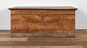 Stará Krása – Ruční výroba Dřevěné venkovské a selské truhly 45 x 100 x 35