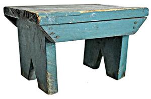 Stará Krása – Ruční výroba Patinovaná vintage stolička v modré barvě 25 x 40 x 20 cm