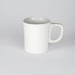 Porcelánový hrnek Ergonomic