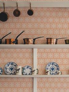 FUGU Moderní tapeta s ornamentálním vzorem – Ornamental Tiles Peach Materiál: Digitální eko vlies - klasická tapeta nesamolepicí