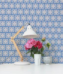 FUGU Designová tapeta s modrým ornamentem – Ornamental Tiles Blue Materiál: Digitální eko vlies - klasická tapeta nesamolepicí