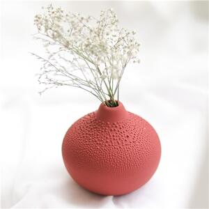 Porcelánová váza cihlově červená s kapičkami