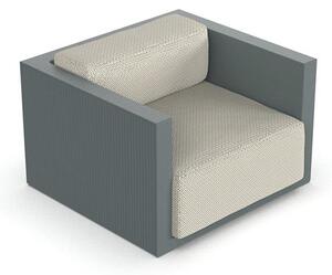 Vondom Nízké křeslo Gatsby, Vondom, 110x100x70 cm, matt polyethylen barva dle vzorníku, sedáky venkovní látka Group 1A a 1B