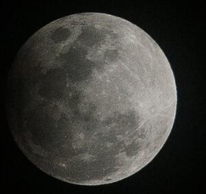 Umělecká fotografie Details of a dark Moon., Javier Pardina, (26.7 x 40 cm)