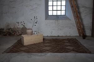 Obdélníkový koberec Dahlia, hnědý, 230x160