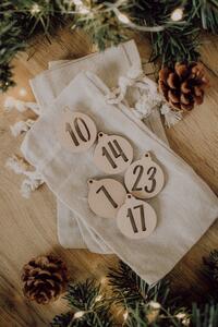 Dřevěná čísla na adventní kalendář