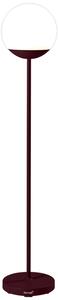Třešňově červená venkovní LED lampa Fermob MOOON! 134 cm