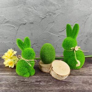 Zelený dekorační zajíc z umělé trávy- 12,5 cm