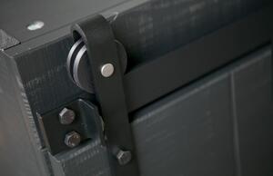 Černá šatní skříň z borovicového dřeva s posuvnými dveřmi 122x232 cm Slide - vtwonen