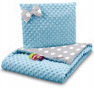 Dětská deka do kočárku s polštářkem a motýlkem - PREMIUM set 3v1 - Velké bílé hvězdičky s modrou minky