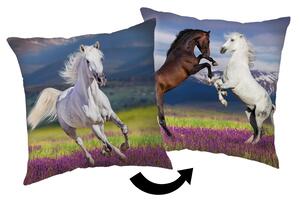 Jerry Fabrics DĚTSKÝ DEKORAČNÍ POLŠTÁŘ HORSES 40X40 CM VZOROVANÁ