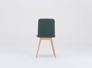 Zelená jídelní židle s podnožím z dubového dřeva Gazzda Ena