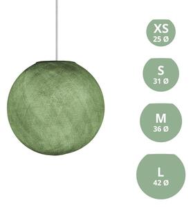 Creative cables Stínidlo tvaru koule z polyesterového vlákna - 100% vyrobené ručně Barva komponentu: Olivově Zelená, Velikost ⌀: S - 31cm