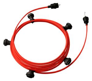 Creative cables Hotový světelný řetěz LUMET 7,5 m je sestavený z 5 černých objímek, háčku a zástrčky Barva kabelu: Červená - CM09